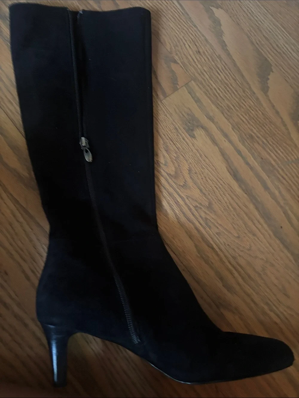 Tahari Black Over-the-Knee Suede Boots with Low Kitten Heel size 8
